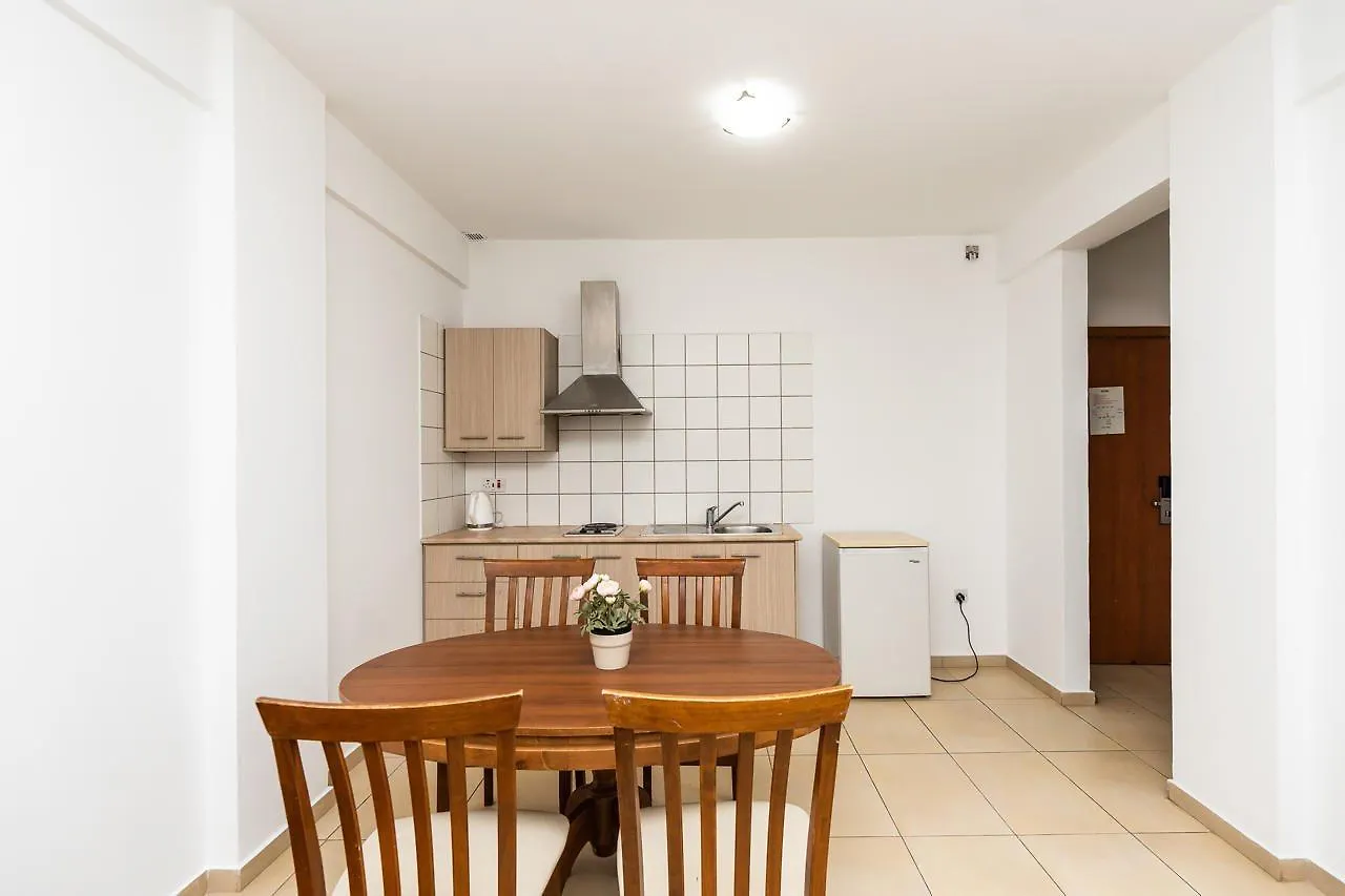 Flora Hotel Apartments Protaras